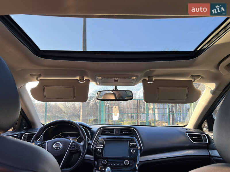 Седан Nissan Maxima 2017 в Нежине
