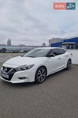 Седан Nissan Maxima 2016 в Києві