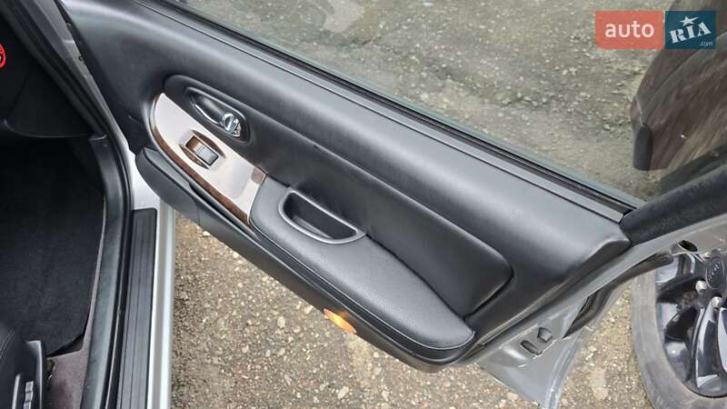 Седан Nissan Maxima 2002 в Житомире