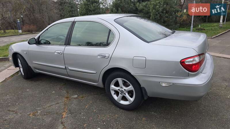 Седан Nissan Maxima 2002 в Житомире