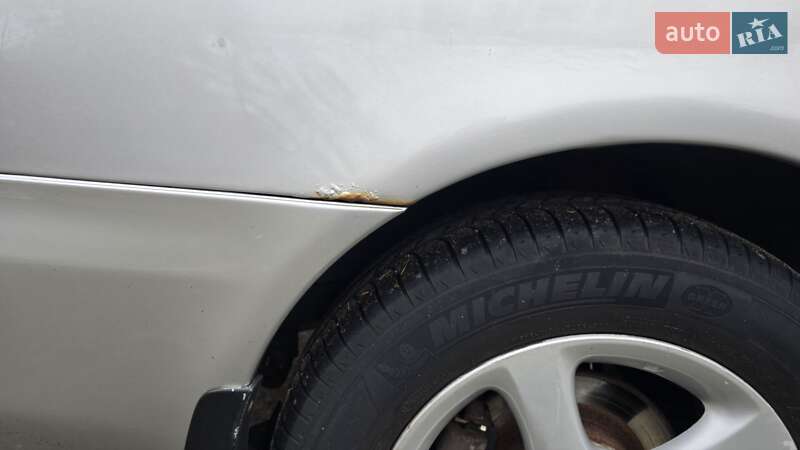 Седан Nissan Maxima 2002 в Житомире