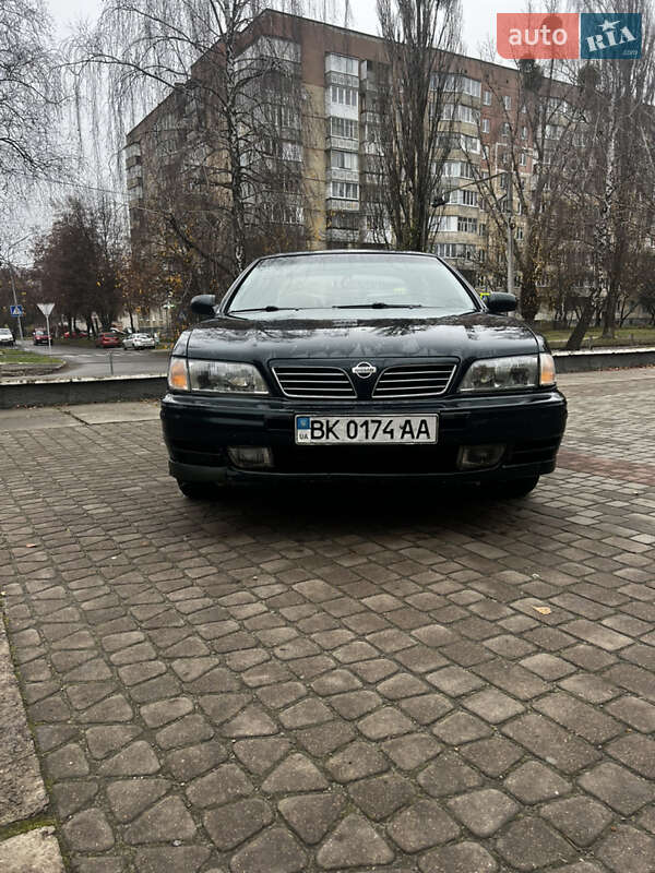 Седан Nissan Maxima 1995 в Луцке фото 2 Седан Nissan Maxima 1995 в Луцке