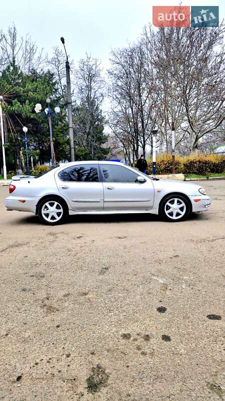 Седан Nissan Maxima 2004 в Одессе