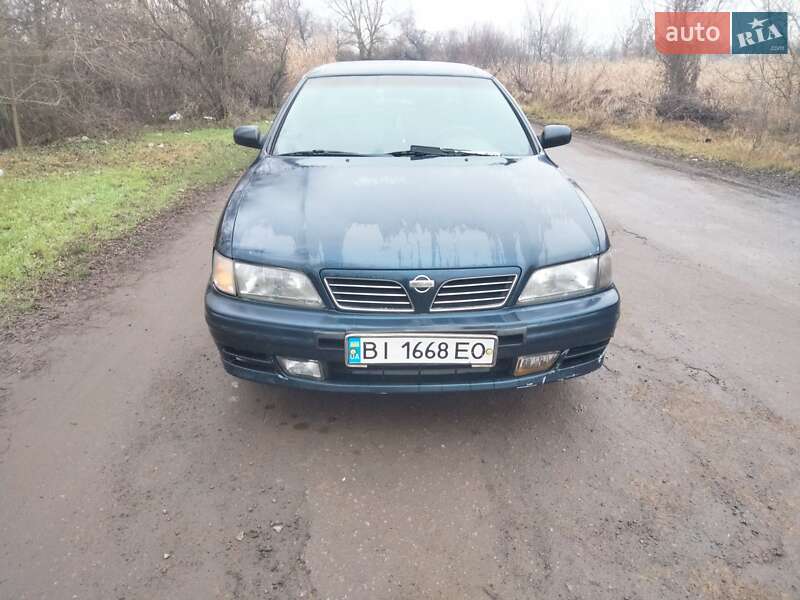 Седан Nissan Maxima 1995 в Кременчуці