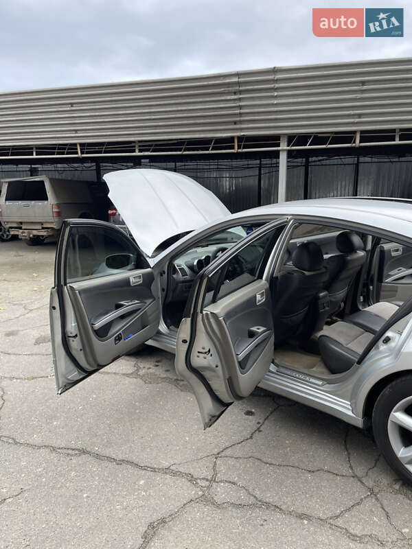 Седан Nissan Maxima 2004 в Николаеве фото 6 Седан Nissan Maxima 2004 в Николаеве