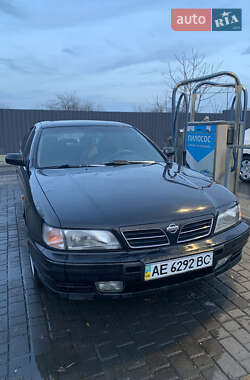 Седан Nissan Maxima 1998 в Дніпрі
