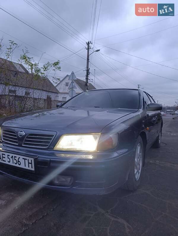 Nissan Maxima 1997