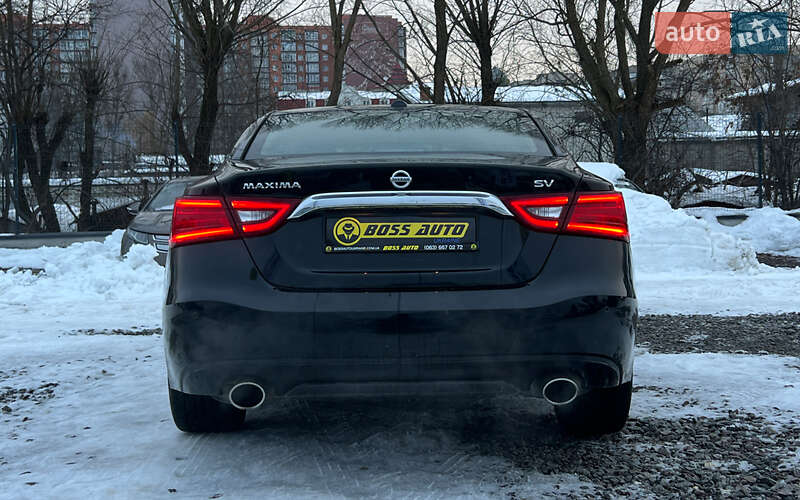 Седан Nissan Maxima 2017 в Львове