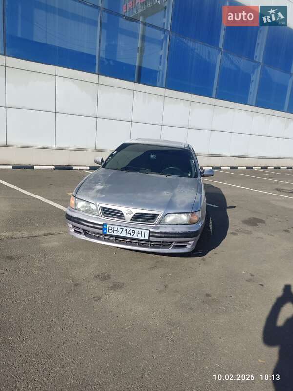 Седан Nissan Maxima 1997 в Білгороді-Дністровському