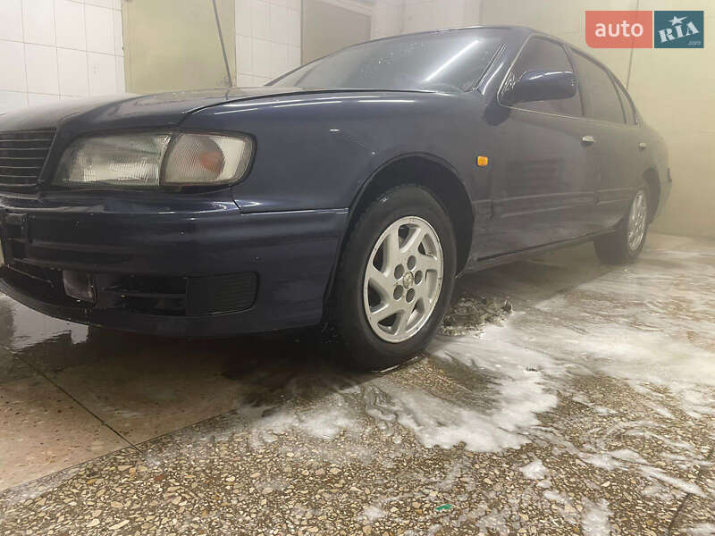 Nissan Maxima 1997