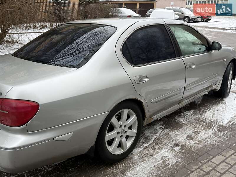 Седан Nissan Maxima 2003 в Черкассах