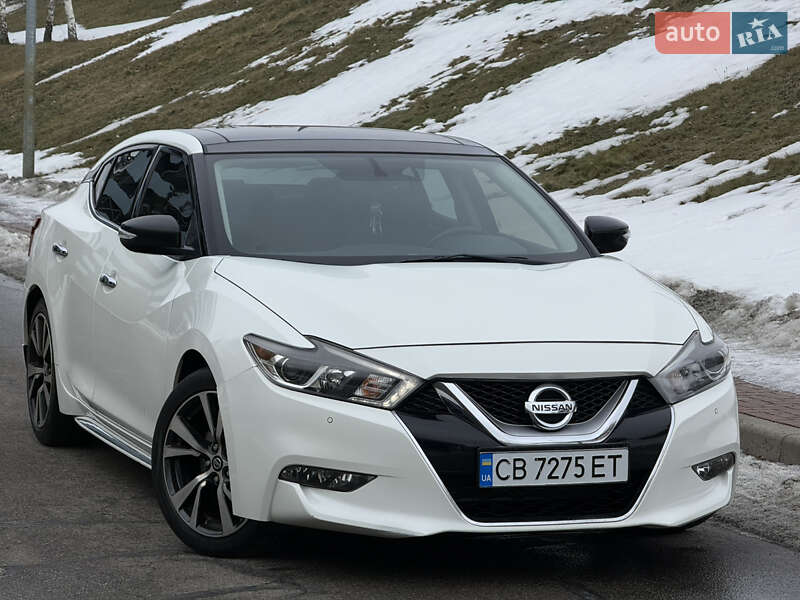 Седан Nissan Maxima 2017 в Киеве
