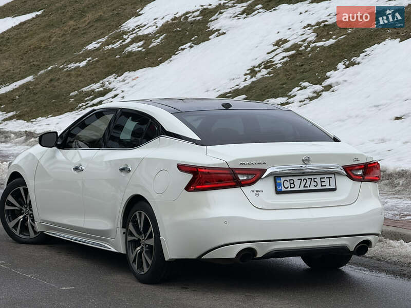 Седан Nissan Maxima 2017 в Киеве