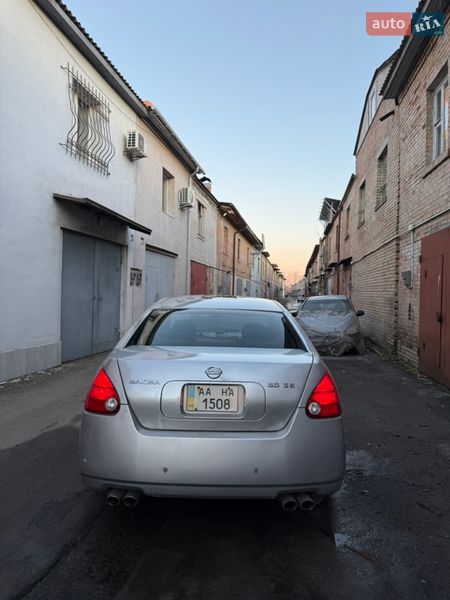 Седан Nissan Maxima 2003 в Киеве