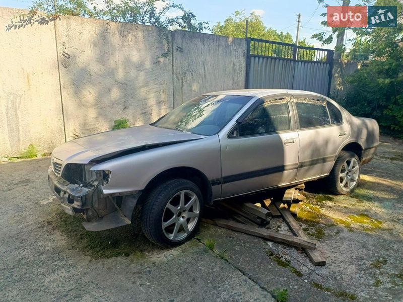 Седан Nissan Maxima 1995 в Житомире