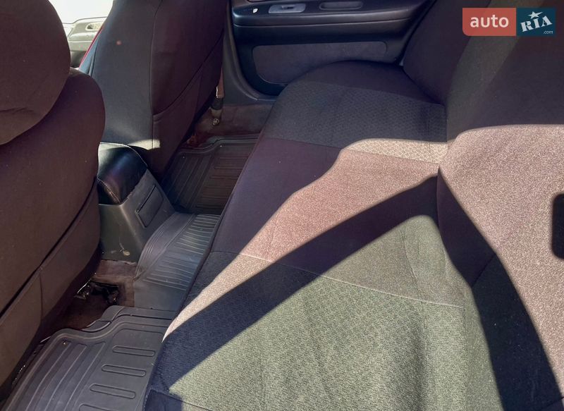 Седан Nissan Maxima 1997 в Одессе