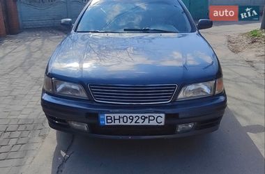Седан Nissan Maxima 1999 в Одесі