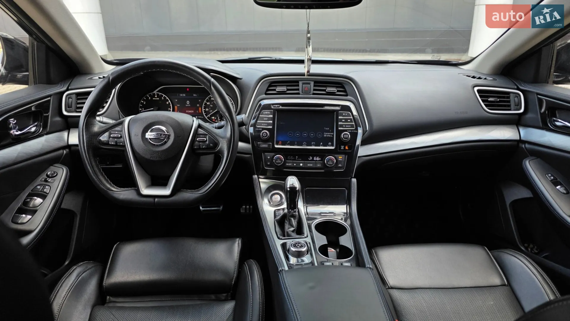 2016 Nissan Maxima - мініатюра 23