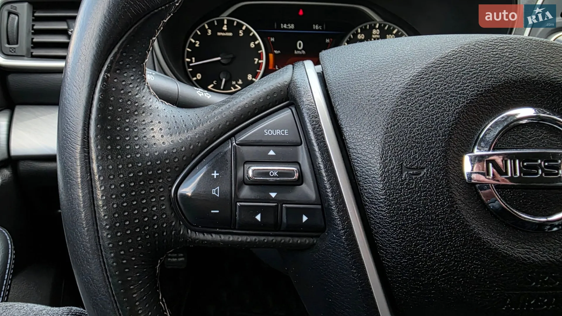 2016 Nissan Maxima - мініатюра 35