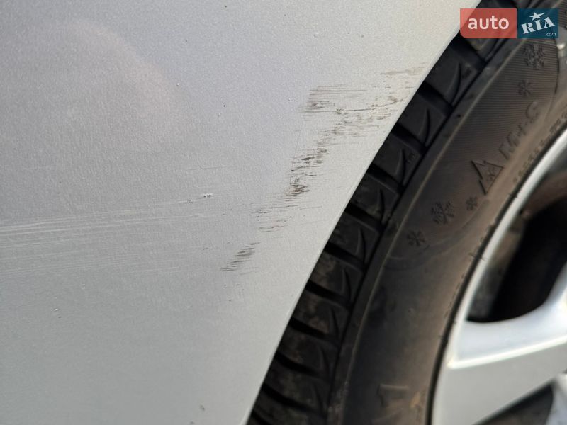 Седан Nissan Maxima 2001 в Дніпрі фото 21 Седан Nissan Maxima 2001 в Дніпрі