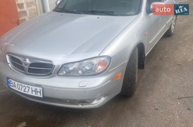 Седан Nissan Maxima 2002 в Жовтих Водах