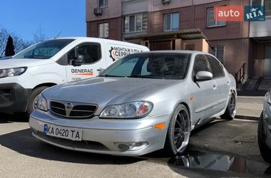 Седан Nissan Maxima 2002 в Киеве