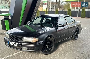 Седан Nissan Maxima 1995 в Одессе