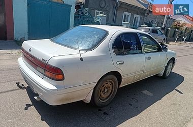 Седан Nissan Maxima 1997 в Одессе