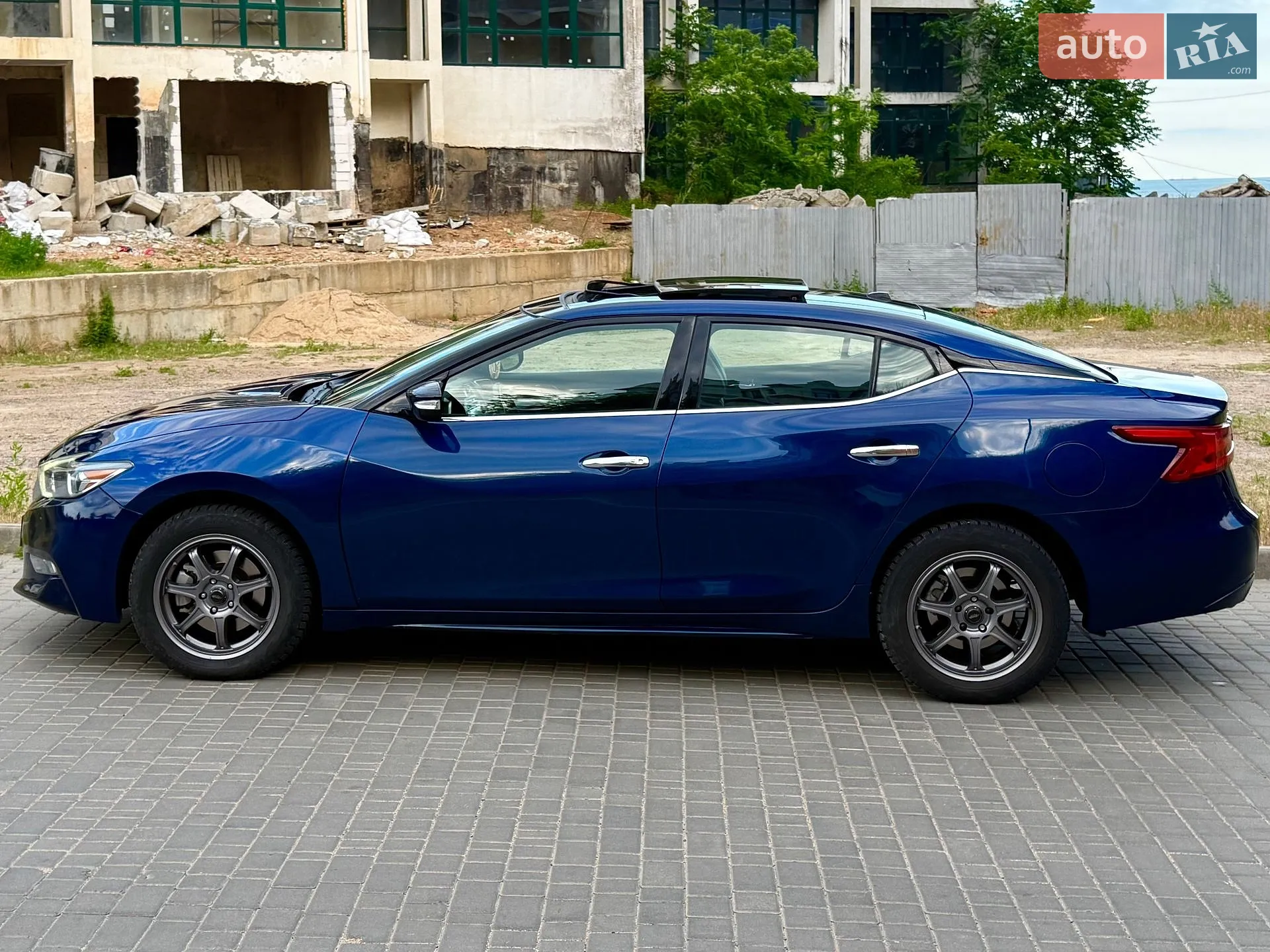 2016 Nissan Maxima - мініатюра 8
