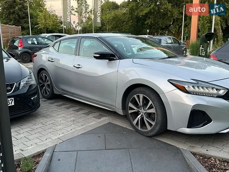 Nissan Maxima 2018