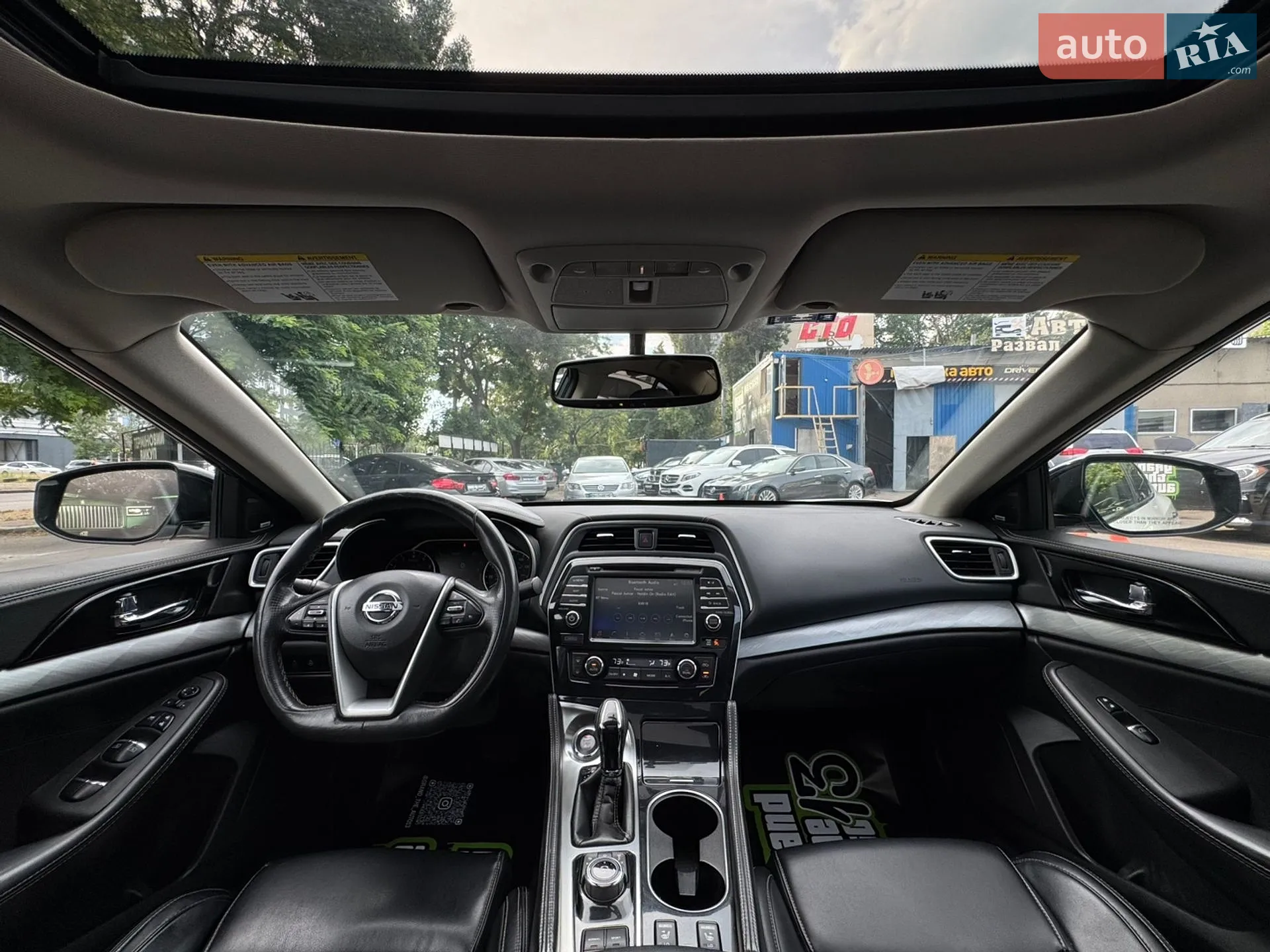 2017 Nissan Maxima - мініатюра 17