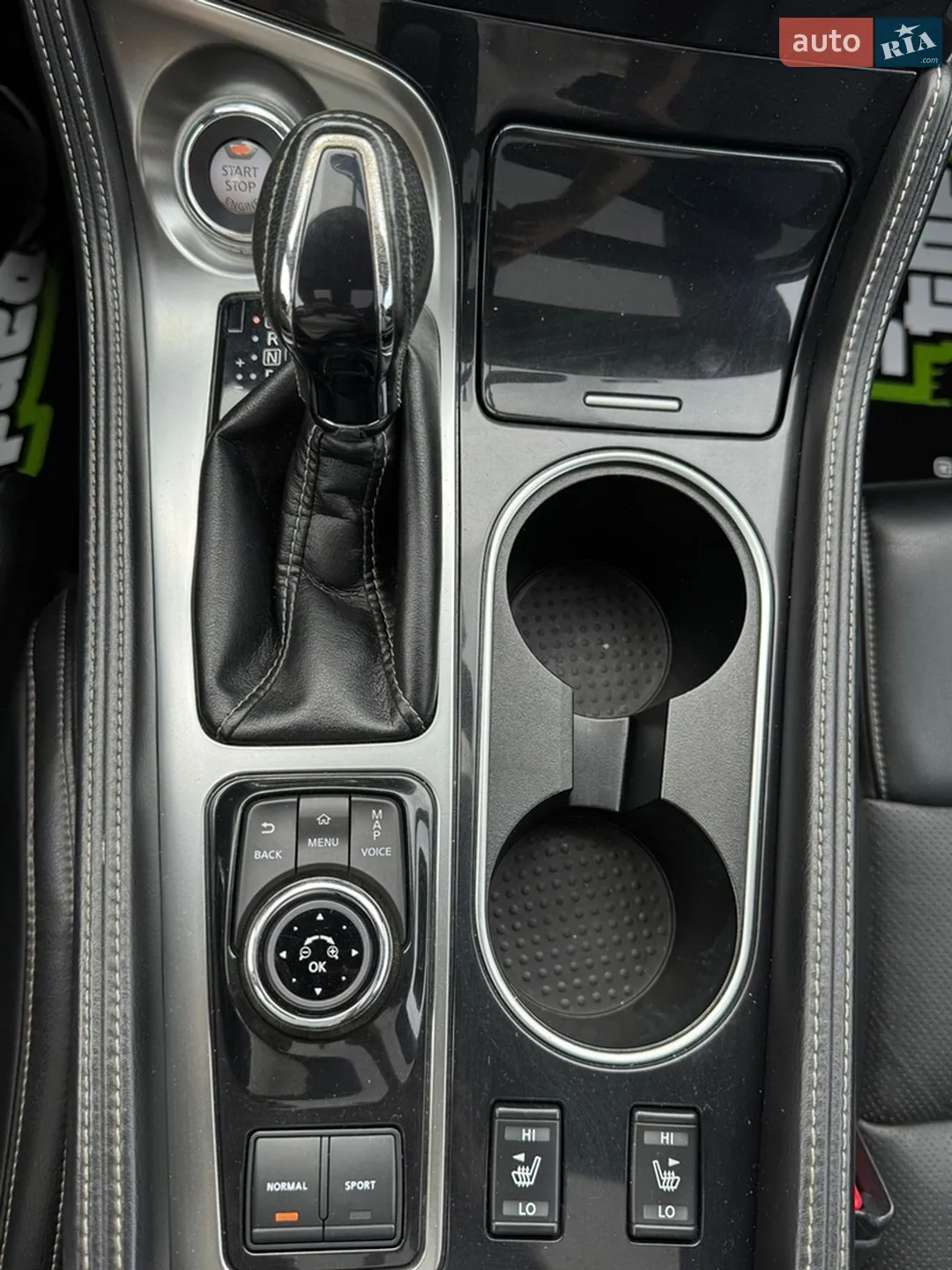 2017 Nissan Maxima - мініатюра 22