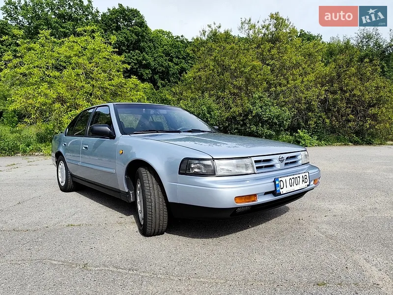 Nissan Maxima 1990