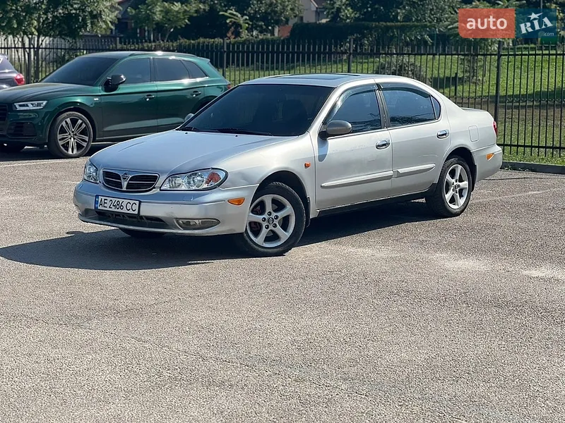 Nissan Maxima