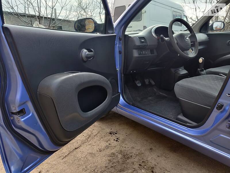 Хетчбек Nissan Micra 2004 в Києві