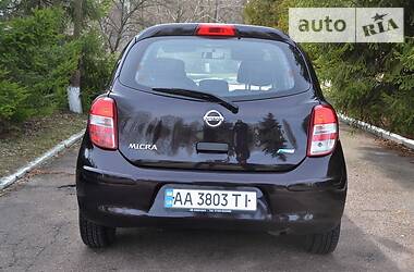 Хетчбек Nissan Micra 2012 в 