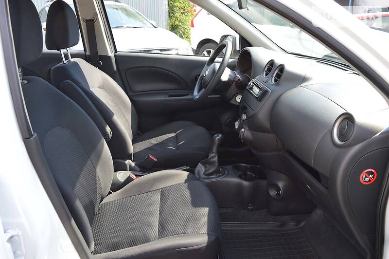 Хетчбек Nissan Micra 2015 в Києві