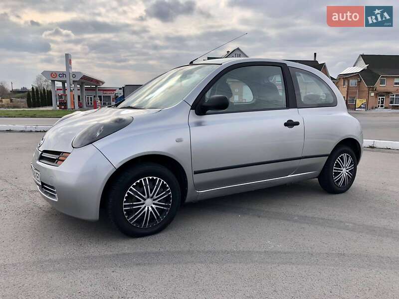 Хетчбек Nissan Micra 2005 в Луцьку