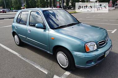 Хэтчбек Nissan Micra 2001 в Киеве