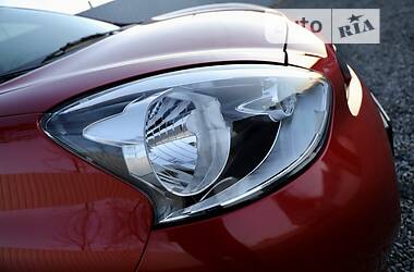 Хэтчбек Nissan Micra 2015 в 