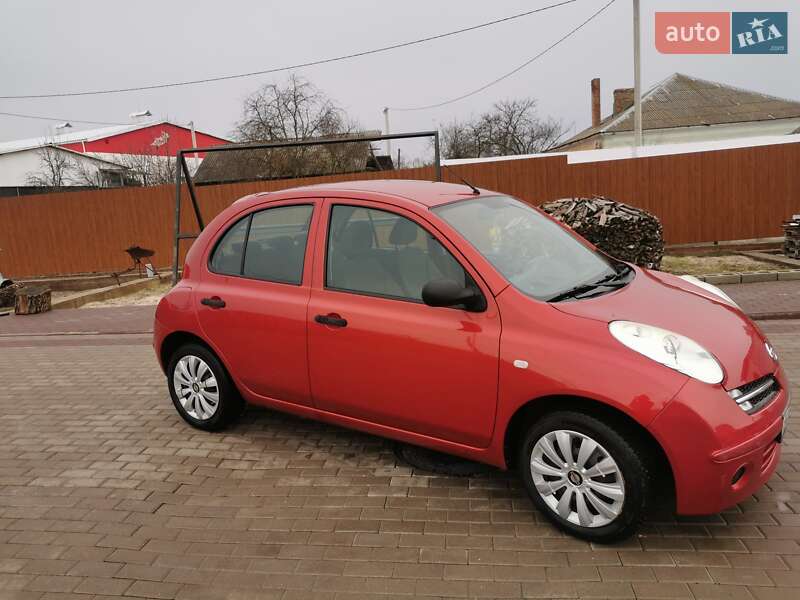 Хетчбек Nissan Micra 2006 в Рівному