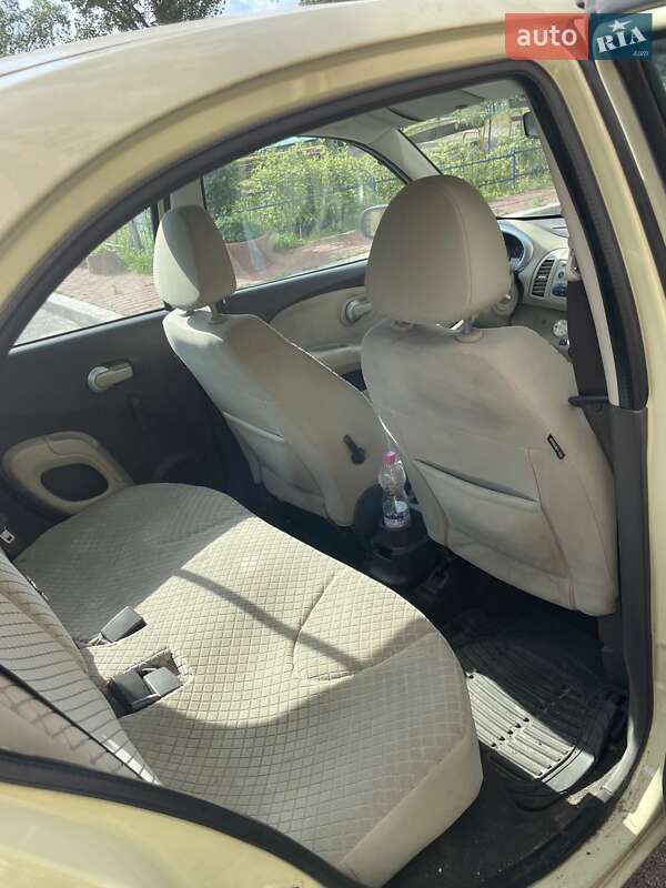 Хетчбек Nissan Micra 2006 в Києві