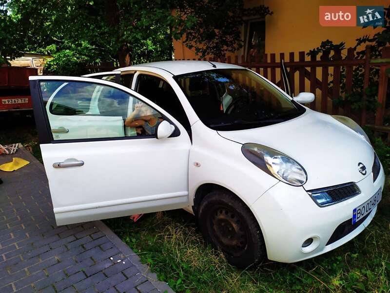 Хетчбек Nissan Micra 2009 в Тернополі