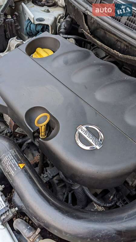 Хетчбек Nissan Micra 2003 в Виноградові