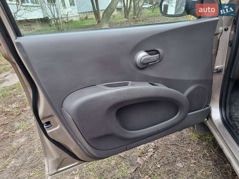 Хетчбек Nissan Micra 2008 в Умані