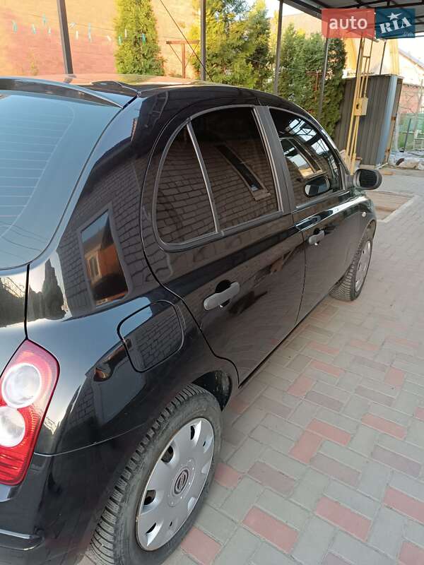 Хетчбек Nissan Micra 2009 в Умані