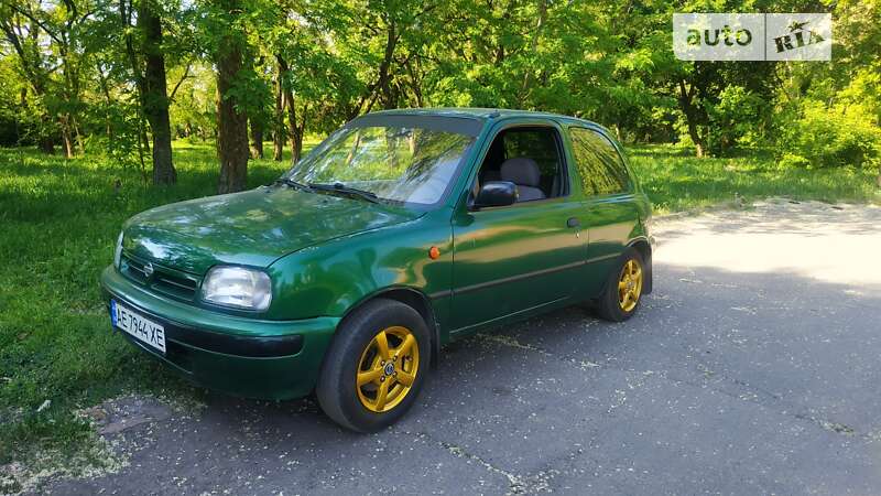 Хэтчбек Nissan Micra 1995 в Павлограде