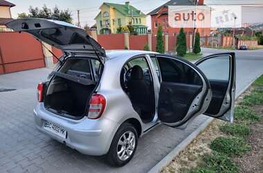 Хетчбек Nissan Micra 2013 в Хмельницькому