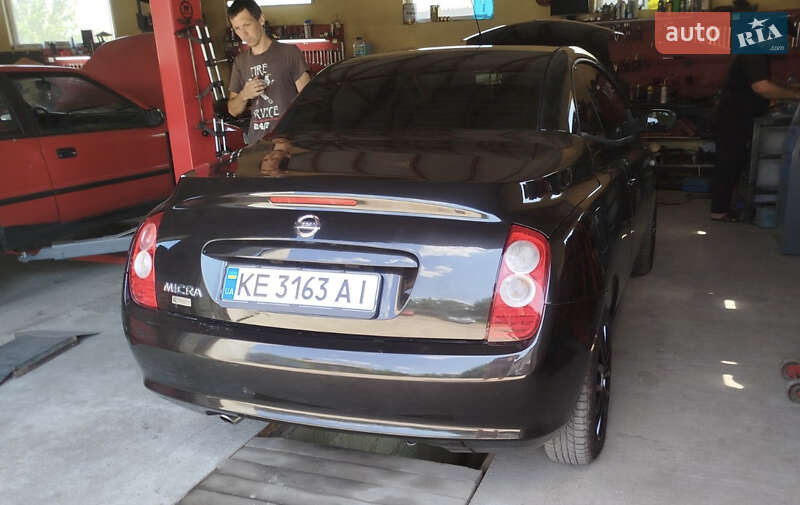 Кабріолет Nissan Micra 2006 в Дніпрі