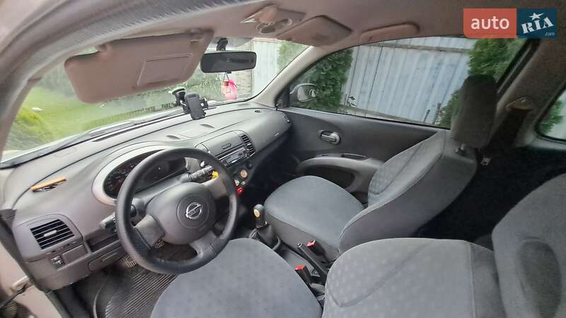 Хэтчбек Nissan Micra 2004 в Самборе